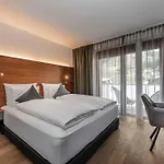 Hotel Alpenparks Hotel&apartment Taxacher Kirchberg in Tirol