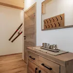 Alpenparks & Taxacher Hotel