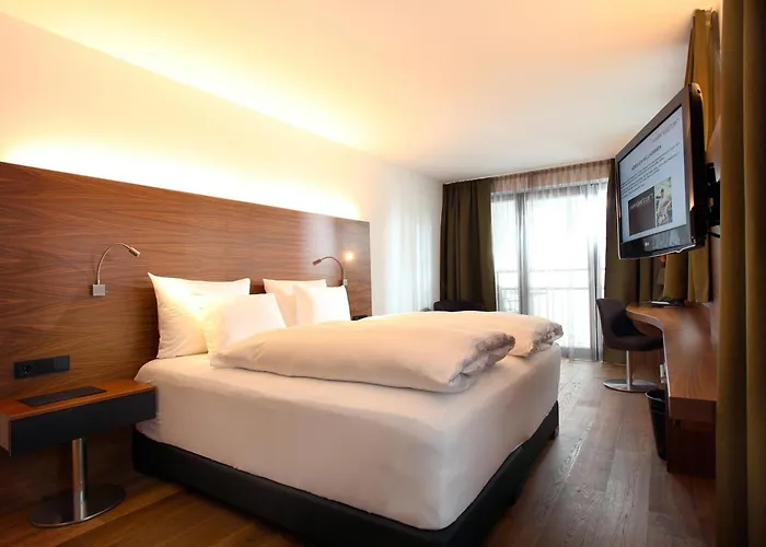 Alpenparks Hotel&apartment Taxacher Hotel