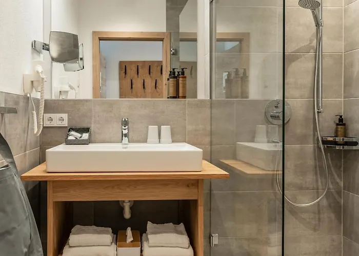 Alpenparks Hotel&apartment Taxacher Hotel