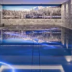 Alpenparks & Taxacher Ξενοδοχείο 5*