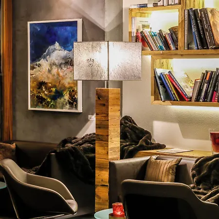 Alpenparks & Taxacher Otel Kirchberg in Tirol