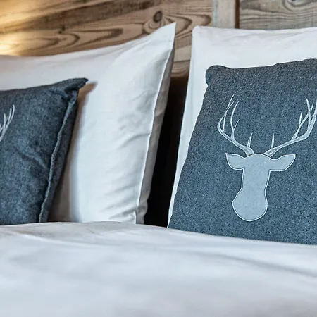 Otel Alpenparks & Taxacher